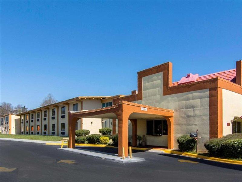 Travelodge By Wyndham פורסית' מראה חיצוני תמונה