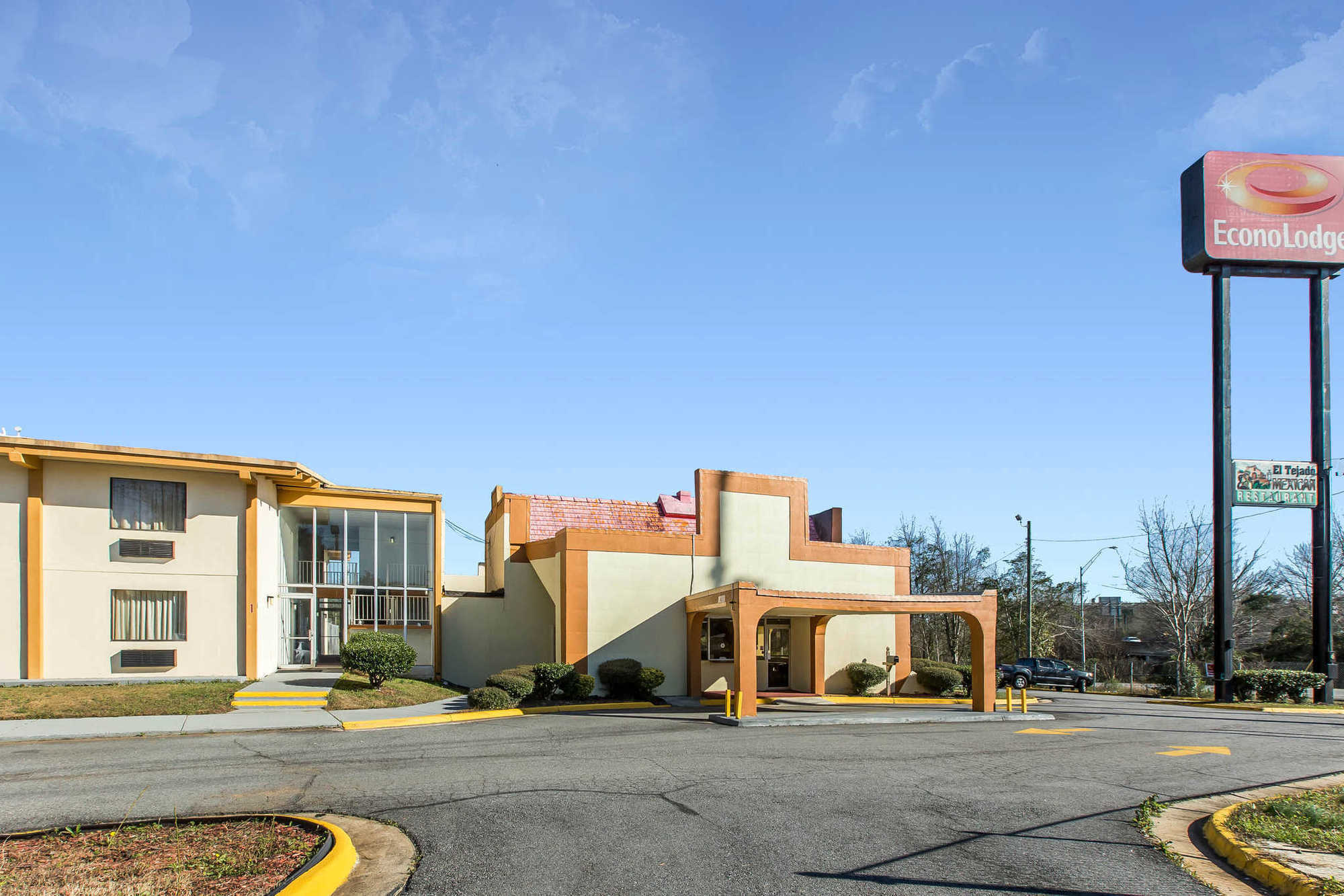 Travelodge By Wyndham פורסית' מראה חיצוני תמונה