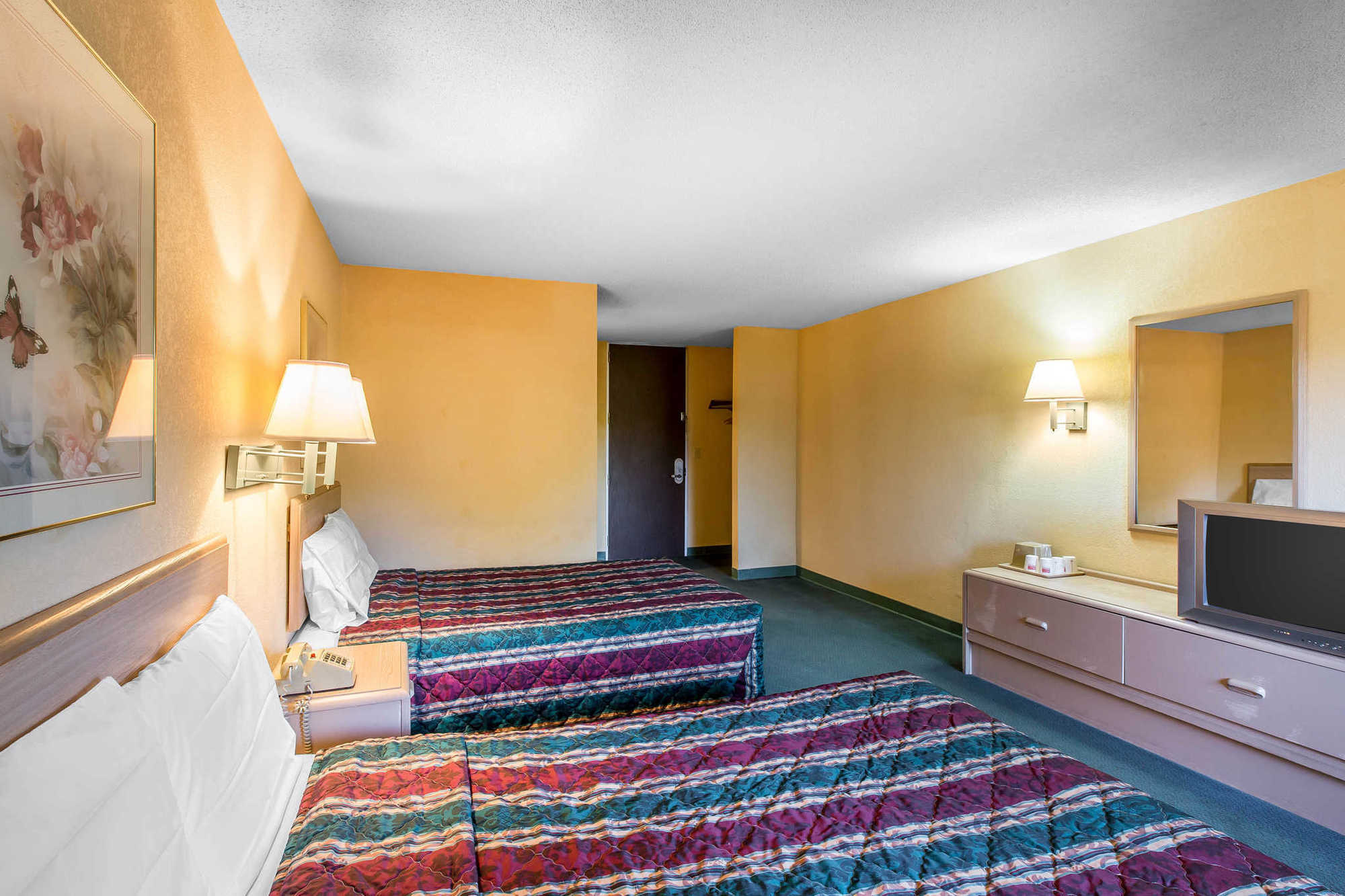 Travelodge By Wyndham פורסית' חדר תמונה