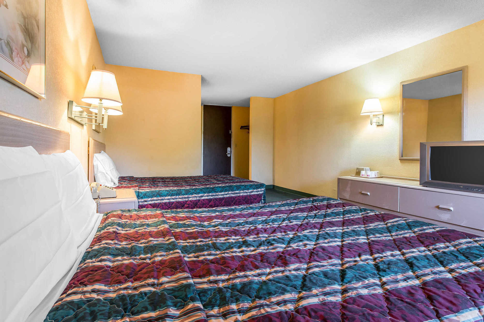 Travelodge By Wyndham פורסית' חדר תמונה